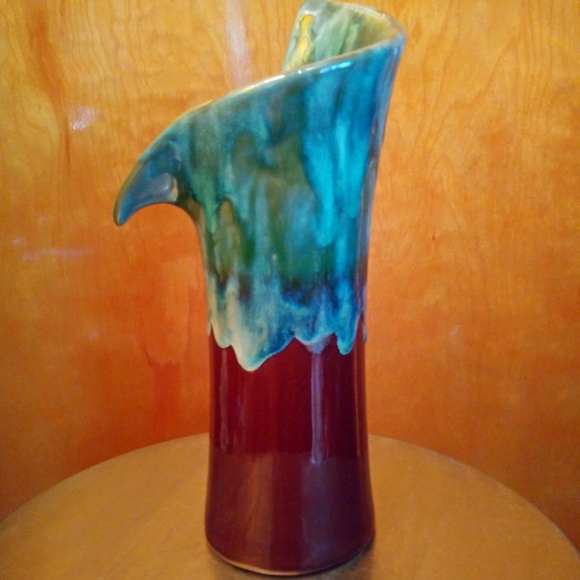 Ceramic Drip Figure - Picture 3 of 4
